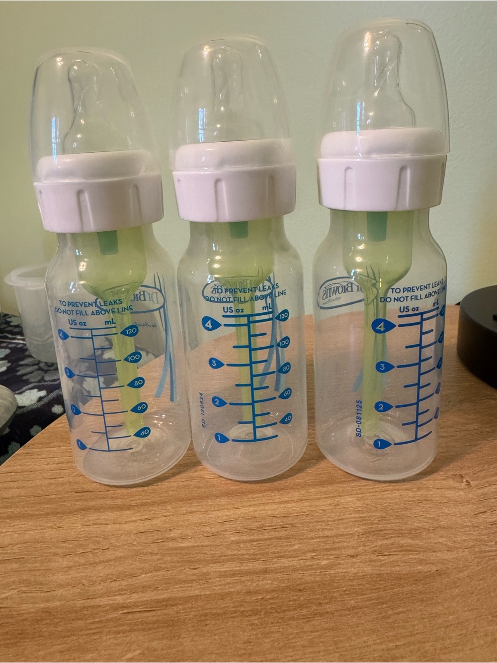 Dr Brown's 4 oz bottles x3